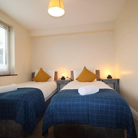 Large 3 Bed, Galway City Centre Apartment Exterior photo